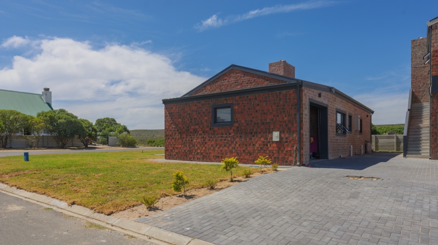 4 Bedroom Property for Sale in Agulhas Western Cape